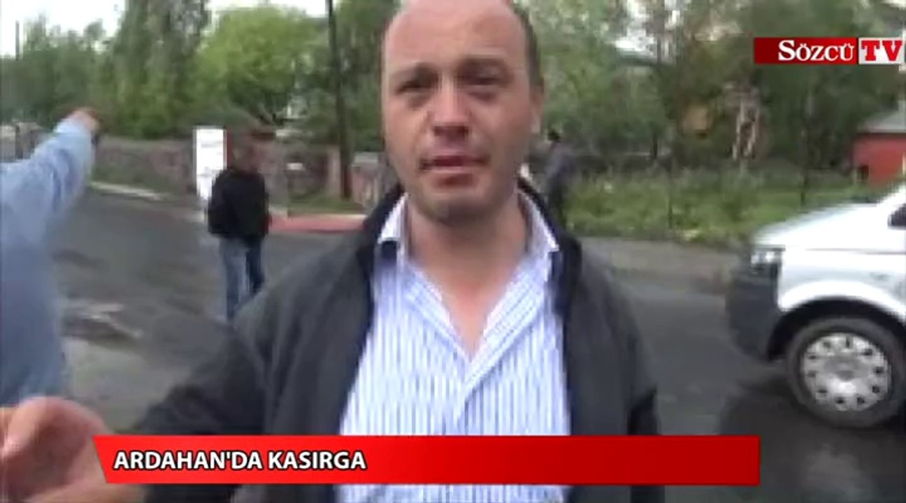 Kasırga herşeyi süpürdü