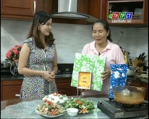 Vào bếp cùng khán giả- Lẩu gà chua cay