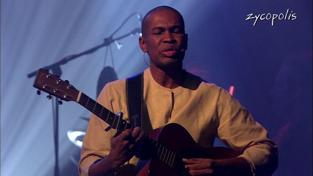 Li Te Ve 'War au Casino de Paris - Part 1 - Zycopolis Productions