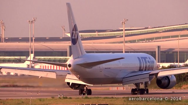 Barcelone: une catastrophe aérienne évitée de justesse