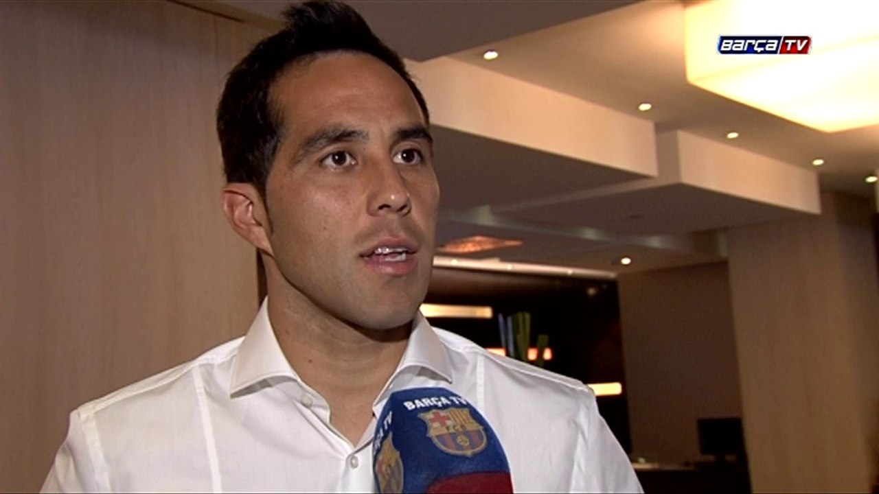 Claudio Bravo: "Me motiva sustituir a Valdés y Pinto"