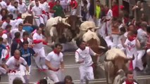 Premier lâcher de taureaux à Pampelune