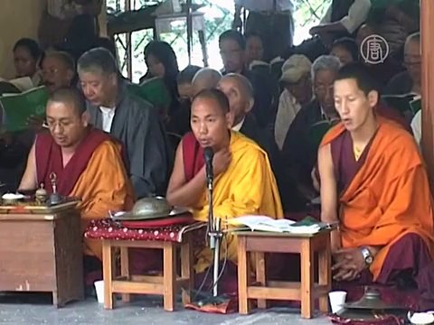 Тибетцы отпраздновали день рождения Далай-ламы