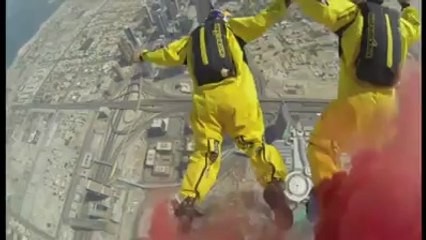 New base-jumping world record