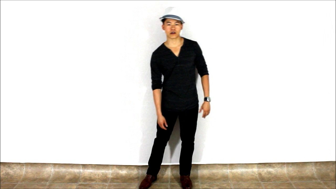 How to Dance at a Club | 3 Easy Moves For Guys!