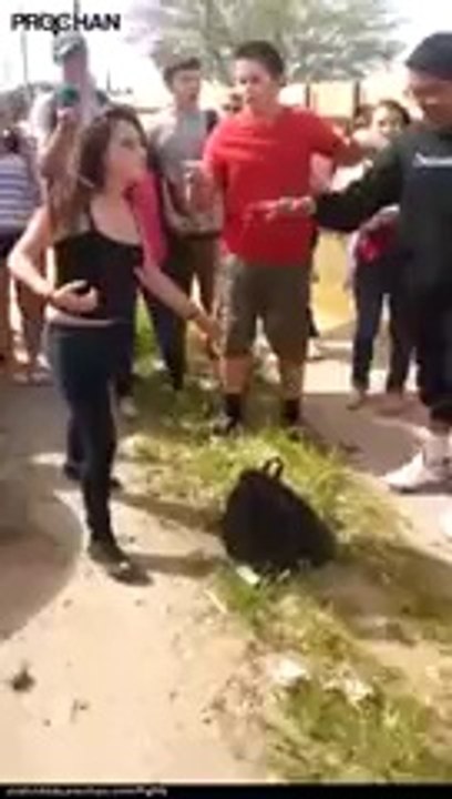 Çok Ateşli Kız Kavgası