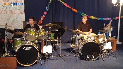 Muziekvereniging uit Delfzijl probeert wereldrecord drummen te verslaan - RTV Noord