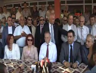 Ekmeleddin İhsanoğlu Menderes'in evinde