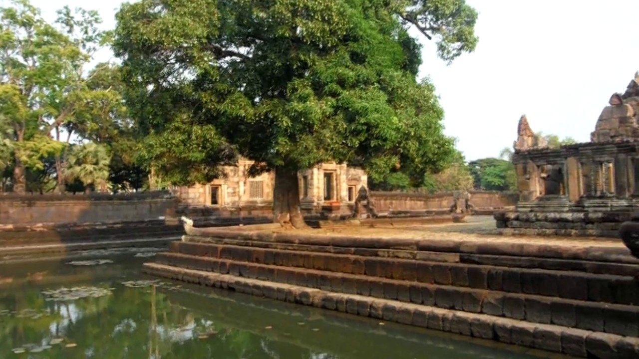Muang Täm
