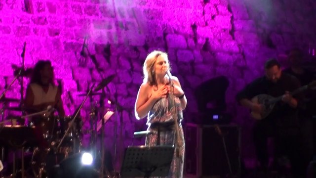 Ρίτα Αντωνοπούλου - Να βάλω τα μεταξωτά (6 Ιουλίου 2014, Ρόδος, Θέατρο Μεσαιωνικής Τάφρου)