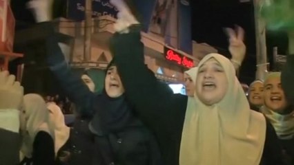 Palestinian police disperse Hebron Hamas supporters