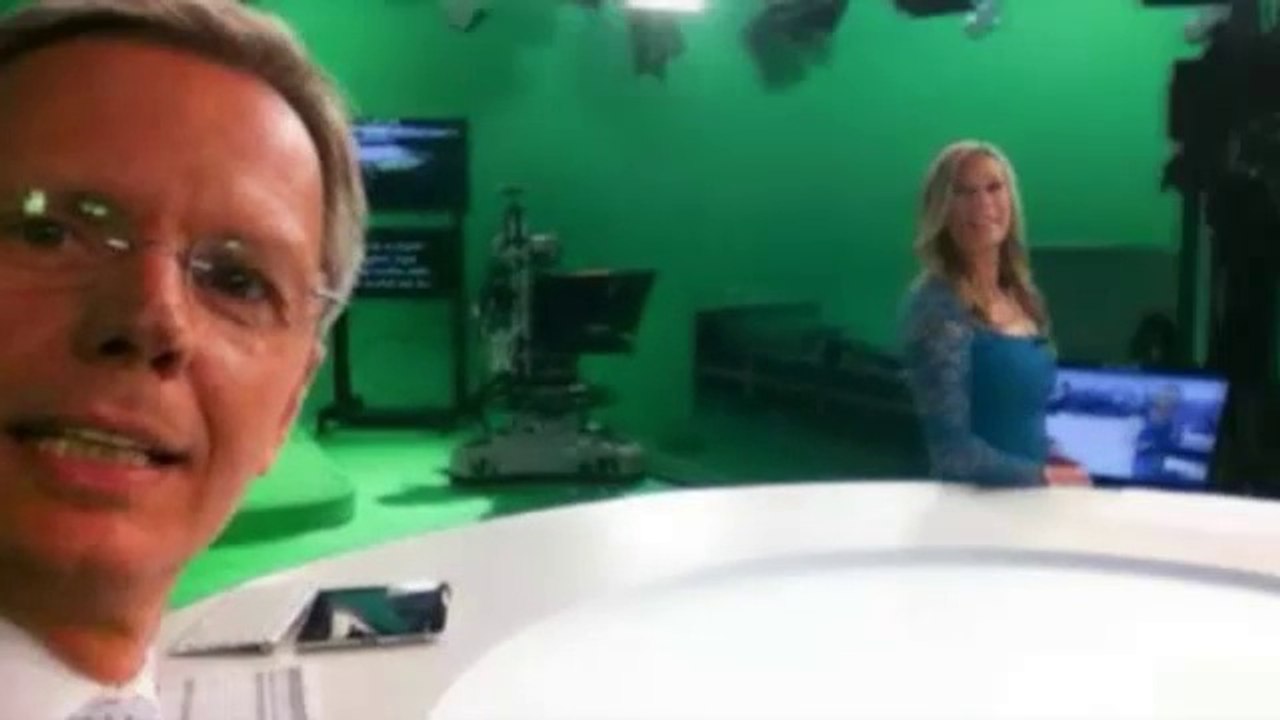 Lothar Keller feat. Birgit von Bentzel - Demnächst im Internet (Musikvideo)