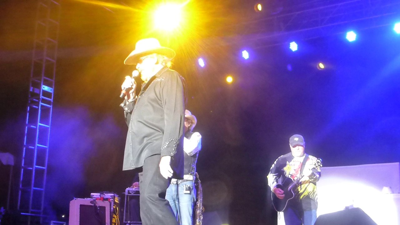 Hank Williams, Jr. - The Blues Man (Live in Houston - 2014) HQ