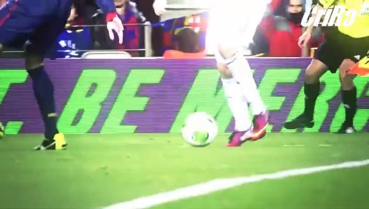 Cristiano Ronaldo ~ Crazy Skills & Dribbling