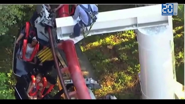 Un wagon de montagnes russes déraille en Californie