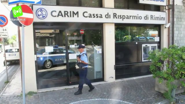 Rapinatore disarmato alla Carim di Santa Giustina, bottino 5000 euro