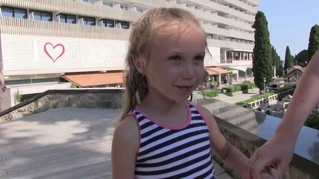 Отдых в Крыму. Почему детям нужно посетить отель Ялта-Интурист .