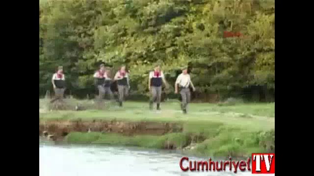 İnşaat işçisi kafasından ve göğsünden vurularak Melen Çayı'na atıldı