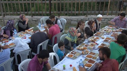 Mahalle İftarları, Camii Kebir İle Devam Etti