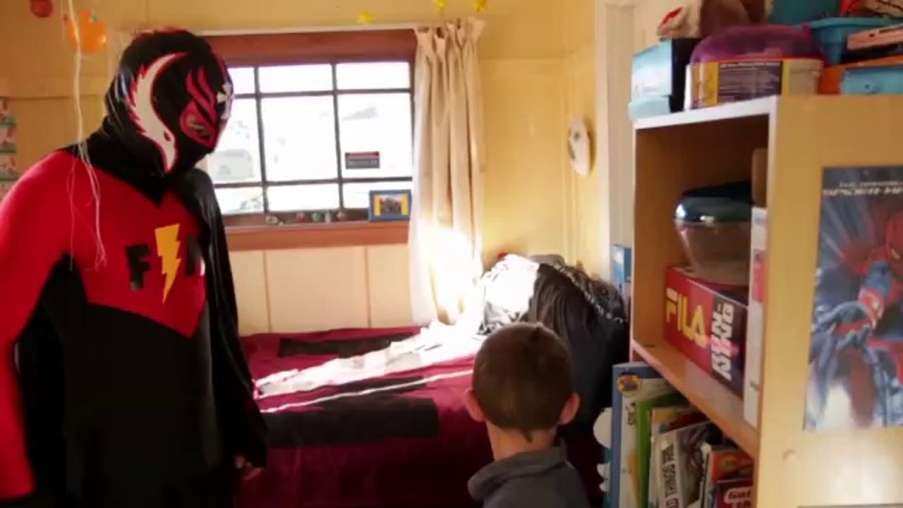 Flat Man: the superhero New Zealand deserves – video