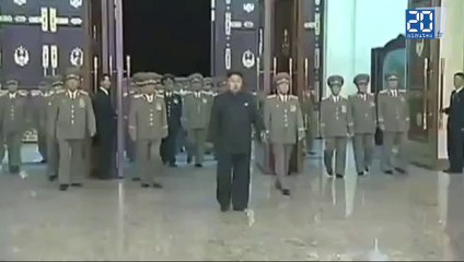 Kim Jong-un apparaît en boîtant à la télévision