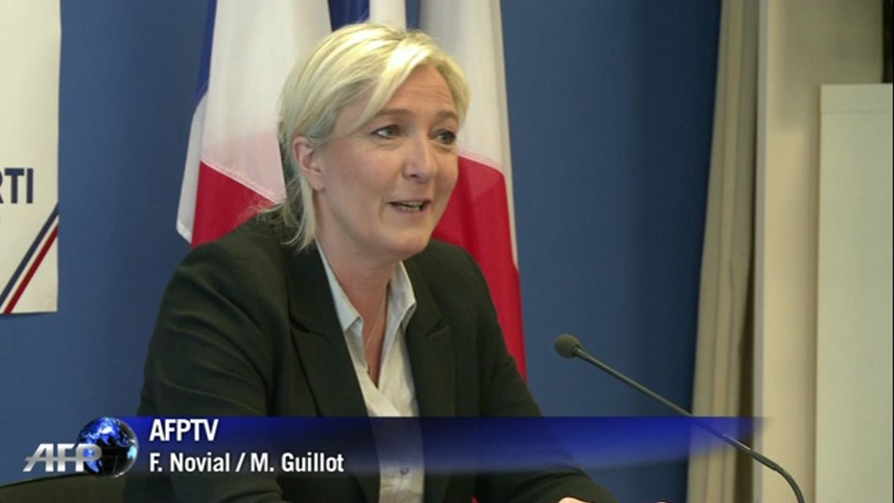 Marine Le Pen: "François Hollande doit stopper le traité transatlantique"