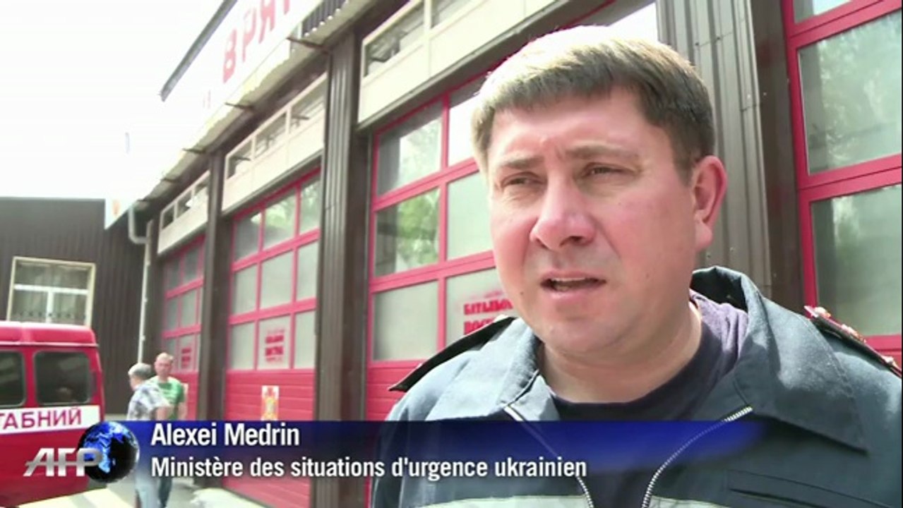Ukraine: la caserne de pompiers de Donetsk évacuée après des tirs