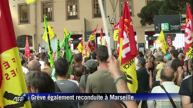 Grève SNCF: reconduction à Nantes et Marseille