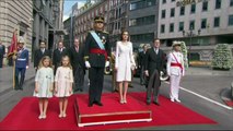 Espagne: Felipe VI devient capitaine des armées et passe en revue les troupes