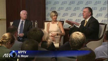 Irak: "le pire choix serait de ne rien faire" pour John McCain