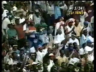 Richie Richardson plays a classic Calypso Cover drive for 4