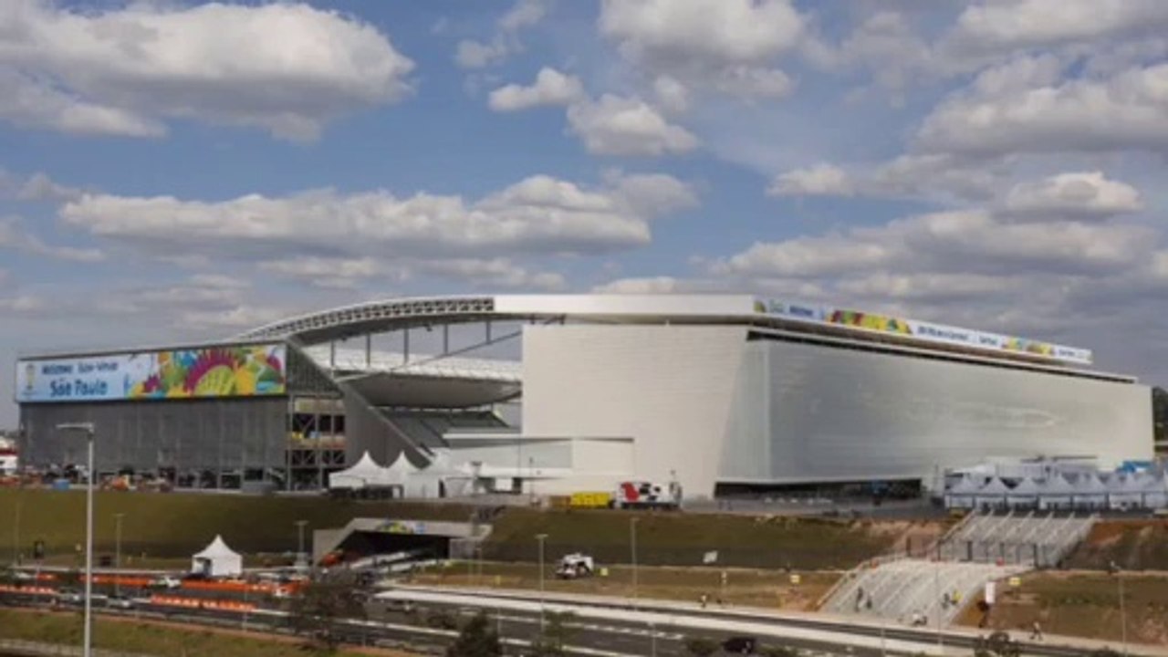 AFP Live - Coupe du Monde de football - Demi-finale Pays-Bas - Argentine - Mercredi 9 juillet 2014