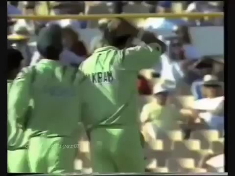 Wasim Akram 446 Vs West Indies Rashid Latif Brilliant Wicket