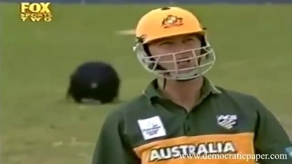 Brett Lee Six broke Cars Windshield