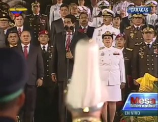 (Vídeo) Maduro a nuevos Oficiales A nombre de Chávez entrego sus Sables para que asuman el compromiso