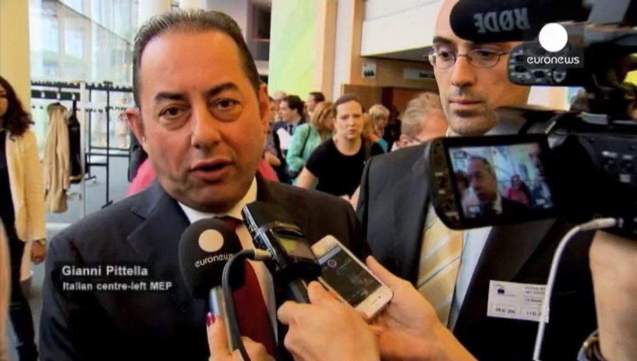 Juncker: 'Ekonomiden sorumlu AB Komiseri muhtemelen Sosyalist olacak'