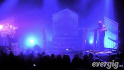 Le concert de Naive New Beaters au Trianon