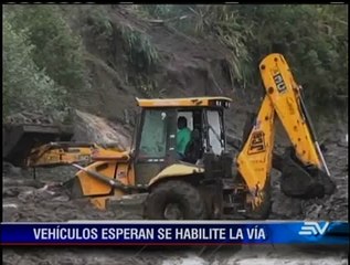 Fuertes lluvias provocaron deslave en vía Riobamba-Macas