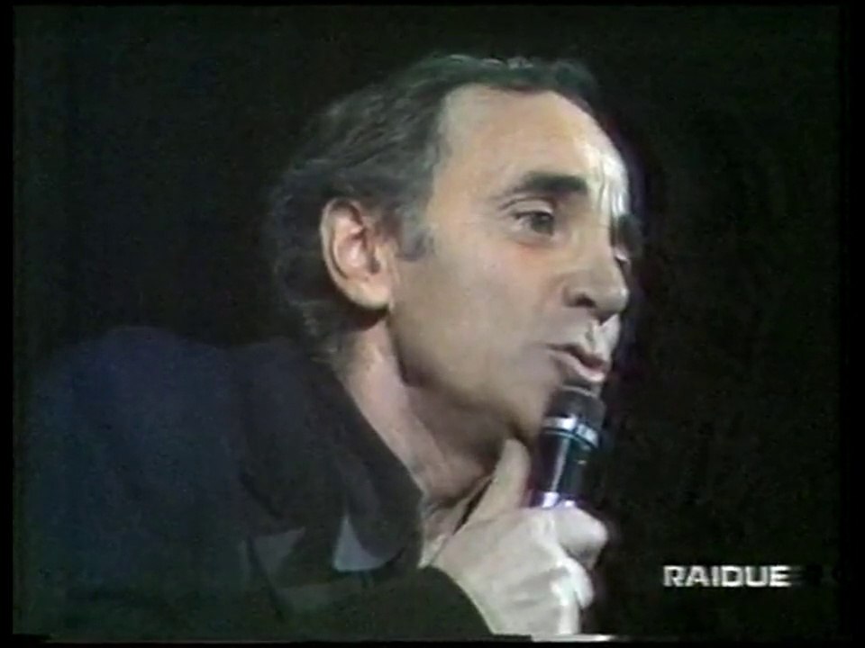 CHARLES AZNAVOUR - der jüngere / the younger (compilation, 0:19 HD)