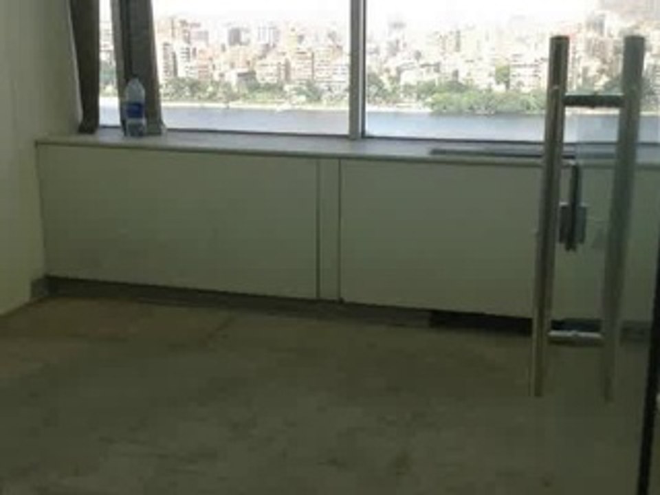 مكاتب إدارية للإيجار أو للبيع في برج النيل الادارى