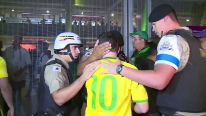 Mondial:des Brésiliens consternés quittent le stade avant la fin