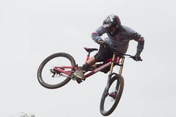 Carson Storch on a rampage - MTB