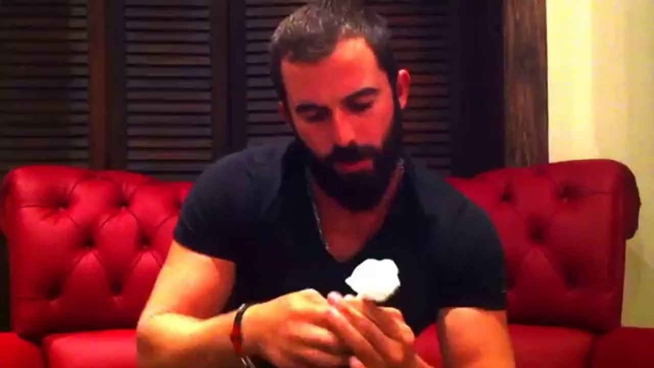 Turabi 'den Peçete gül yapimi