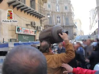 Palermo - Gesip, il video degli scontri (08.07.14)