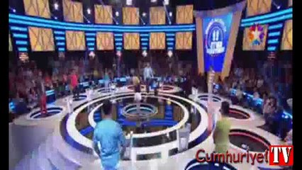 Eyvah Düşüyorum'da Mehmet Ali Erbil'den küfür