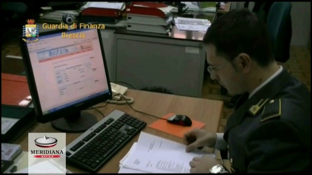 Operazione Cash, false fatture per 40 mln di euro. Tra gli arrestati anche il direttore dell’ufficio postale