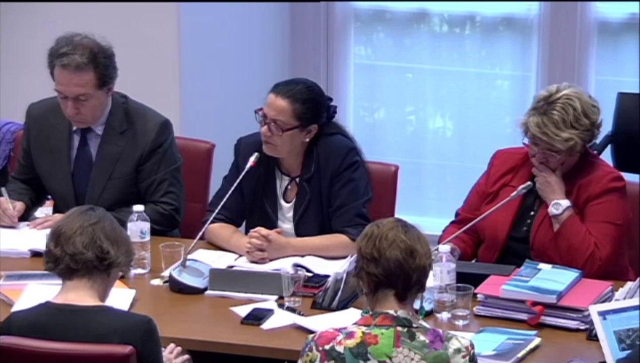 Question Laurence Rossignol, Secrétaire d’Etat chargée de la Famille, des Personnes âgées et de l’Autonomie