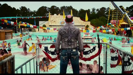 'Piraña 2 3D' - Tráiler español (HD)