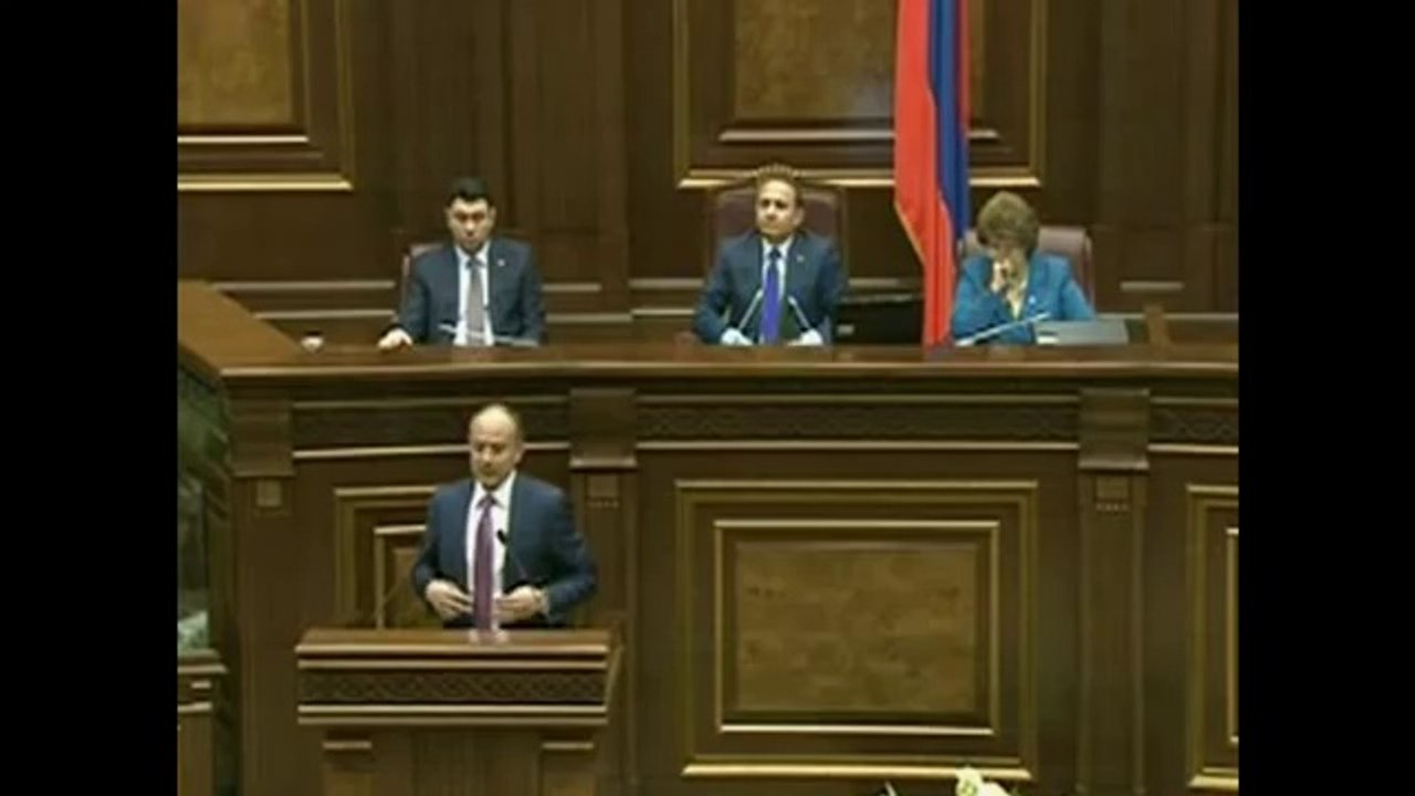 ՉԵՍ ԱՐԵԼ ՍԵՐԺԻ ԱՍԱԾԸ, ՈՒՐ