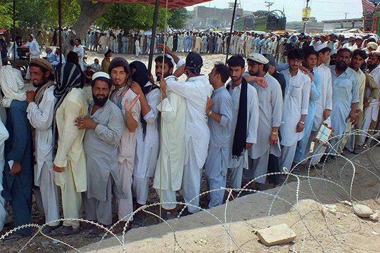 Dunya News - IDPs Registration continues in Peshawar